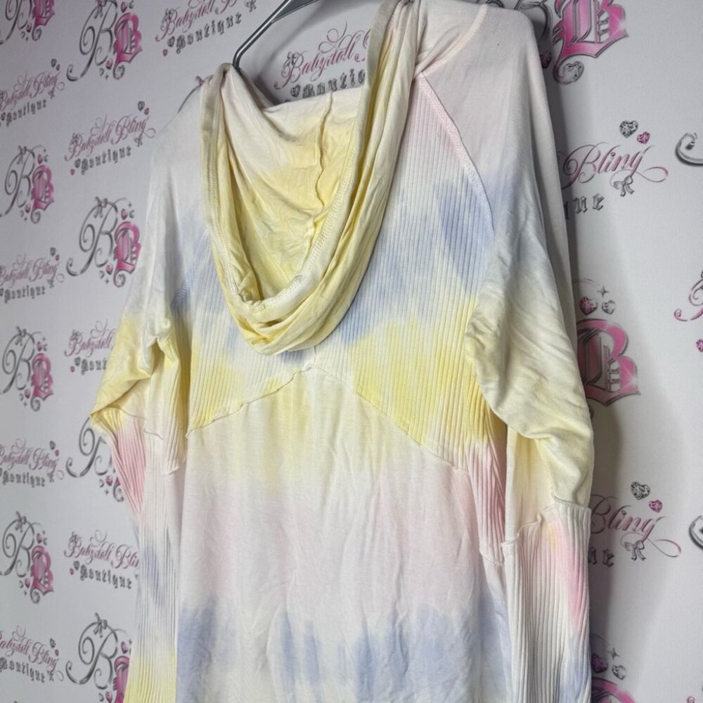 POL hoodie style ombré buttons Tie-Dye Hooded Long Sleeve Top - Picture 11 of 11